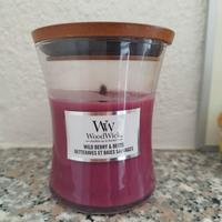 Candela Woodwich Wild Berry and Beets