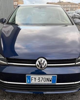 Volkswagen Golf DSG7 150CV