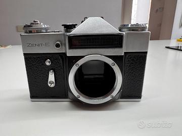 Macchina Fotografica ZENIT E