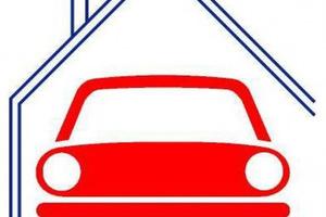 CAVARZERE: 4 garage di varie dimensioni