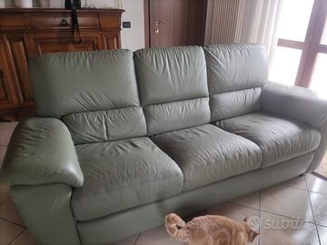 2 divani e 1 poltrona