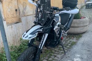 Yamaha xt660x