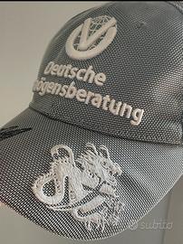 Cimelio sportivo schumacher mclaren 2011 firmato