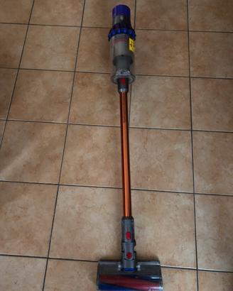 Dyson v10