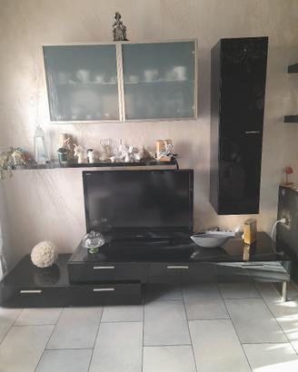 Parete attrezzata 