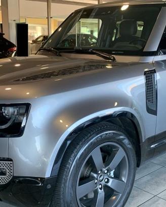 LAND ROVER Defender 110 3.0D I6 250 CV AWD X-Dyn