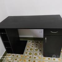 scrivania homcom, pari al nuovo
