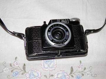 Macchina fotografica vintage Ferrania