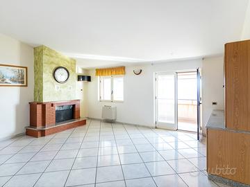 Appartamento Trentinara [Cod. rif 130226AVRG]