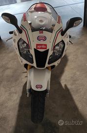Aprilia RSV mille r 