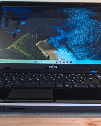 Fujitsu i5 2410M/128Gb SSD/8GB RAM/Windows 11