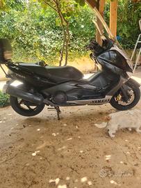 Yamaha TMax 500