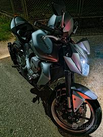Kawasaki z 750 del 2008 