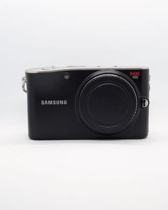Samsung NX100 14.6MP Digital Mirrorless black