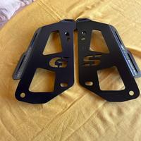 Piastra personalizzata bauletto GS 1200/1250