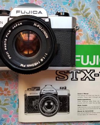 Macchina fotografica FUJICA STX-1N e accessori