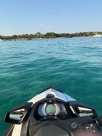 Moto d'acqua seadoo gti 130cv