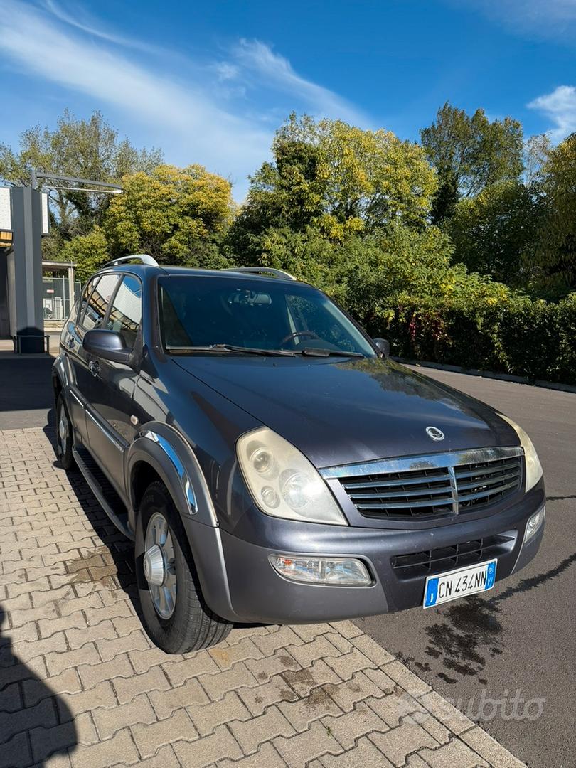 Ssangyong Rexton/Rexton II