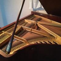 Pianoforte mezza coda H. WOLFFRAMM DRESDEN