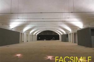Immobile di 500 m² con 1 locale a Sesto Fiorentino