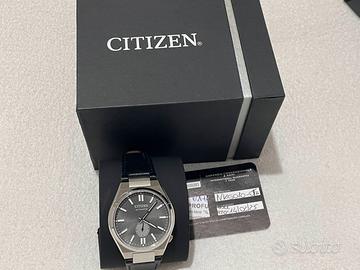 Citizen Tsuyosa Piccoli Secondi NK5010-01H