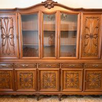 Credenza