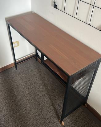 Scrivania Ikea