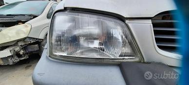 DAIHATSU TREVIS 2000 - FARO ANTERIORE DESTRO