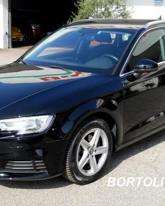 AUDI A3 SPORTBACK 1.6 TDI BUSINESS CON NAVIGATOR