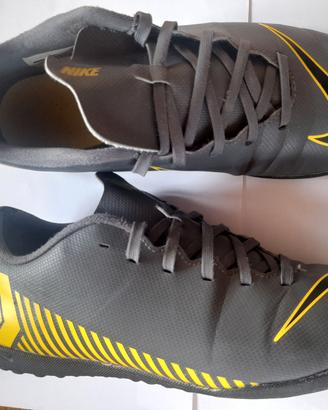 Scarpe calcio indoor Nike