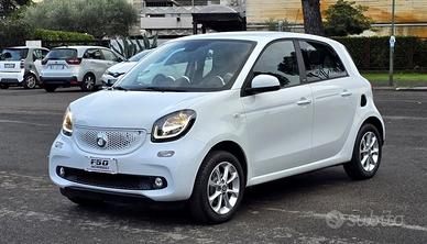 Smart ForFour 1.0 Passion 71cv Navi LED