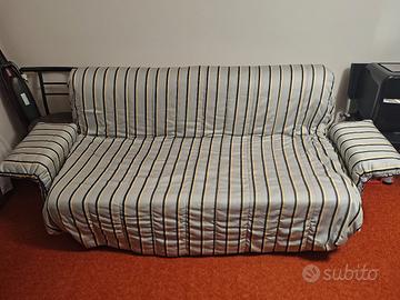 Divano letto tre posti