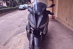 Yamaha XMAX-300 ABS