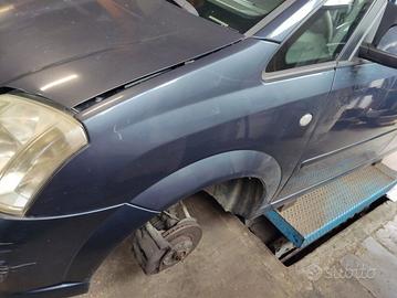 Parafango sinistro OPEL MERIVA del 2006