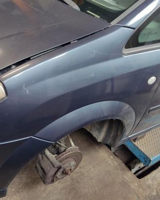 Parafango sinistro OPEL MERIVA del 2006