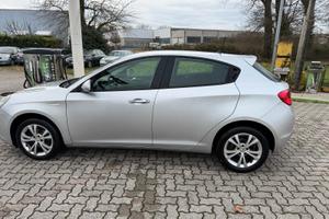 Alfa Romeo Giulietta 1.6 JTDm-2 105 CV Exclusive M