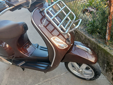 Vespa 125 LX ie Touring Rara e stupenda coca cola