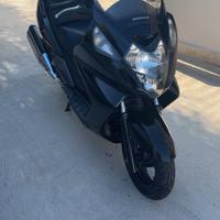 Honda Silver wing 400