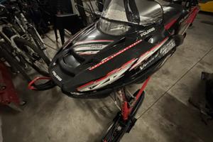 Polaris rmk verti al excape 800