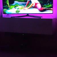 Samsung smart TV 4K 48 pollici.