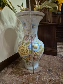 Grande vaso con fiori  (anfora) in ceramica