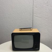 Televisore portatile Geloso anni 60/70