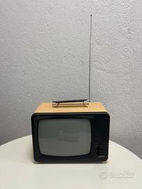 Televisore portatile Geloso anni 60/70