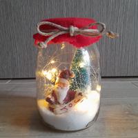 Lanterna natalizia con Babbo Natale e luci