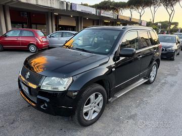 Suzuki Grand Vitara 1.9 DDiS 5 porte Executive 200