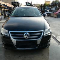 Ricambi usati per VOLKSWAGEN PASSAT SW 2.0TDI '09 
