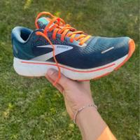Scarpe da corsa brooks gost