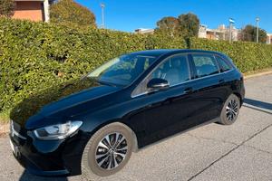 Mercedes Classe B - B180d Executive Auto