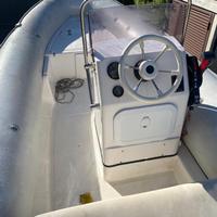 Gommone Mariner 5m con motore Tohatsu 40 cv