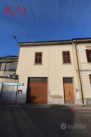 Casa indipendente di 151 m² con più di 5 locali e 